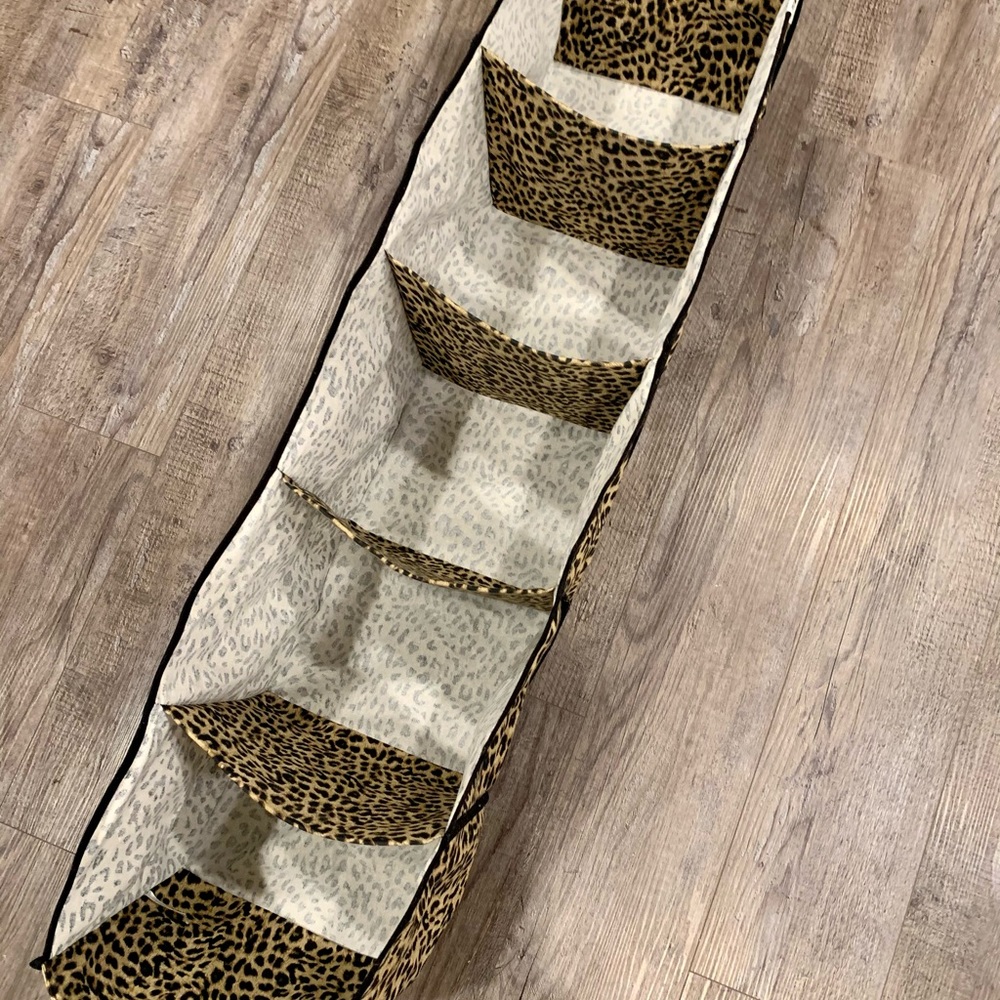 Victoria’s Secret pink leopard organizer